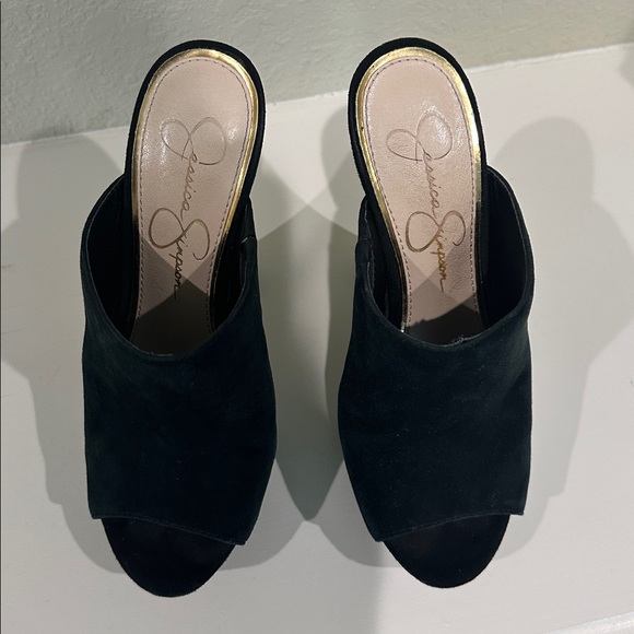 Jessica Simpson Chic Black Platform Heels - Picture 5 of 12